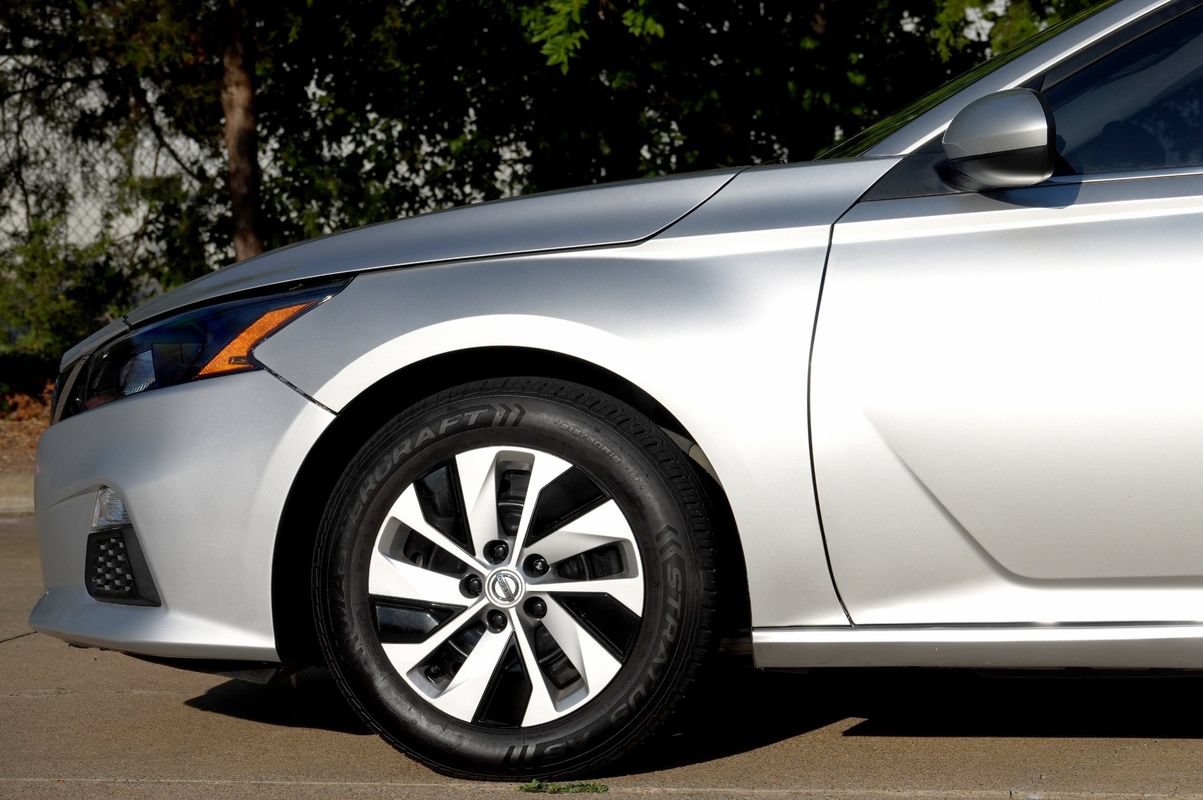 Used 2022 Nissan Altima 2.5 S FWD image 23