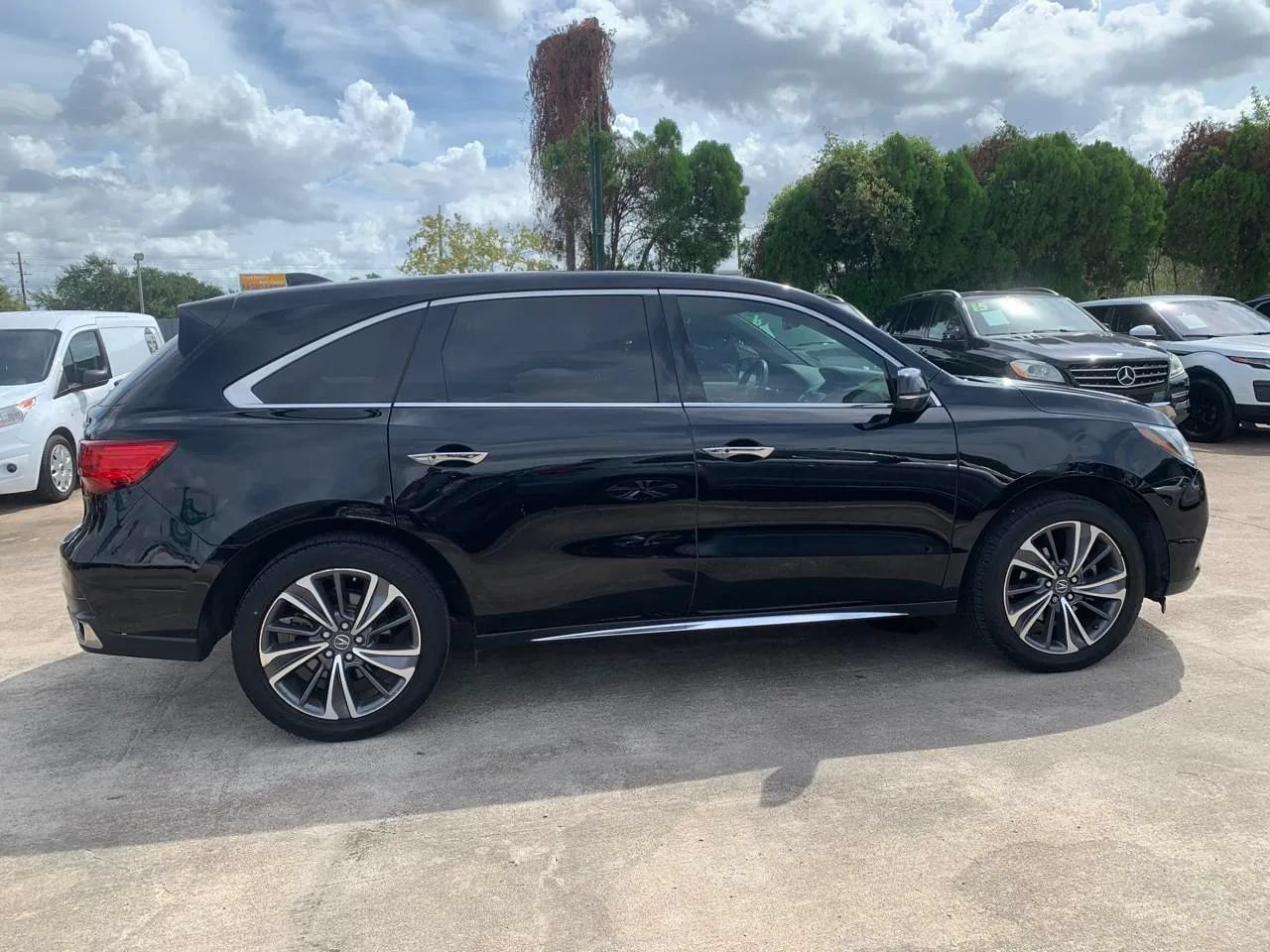 Used 2019 Acura MDX w/ Technology Package FWD image 8