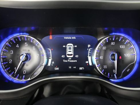 New 2027 Chrysler Pacifica Select FWD image 11