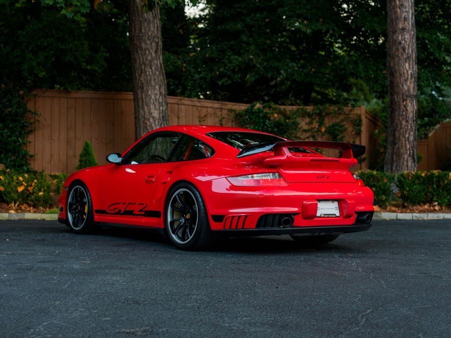 Used 2008 Porsche 911 GT2 RWD image 8