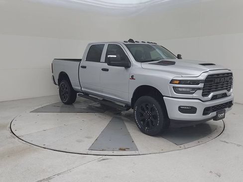 New 2026 RAM 2500 Tradesman AWD/4WD image 3