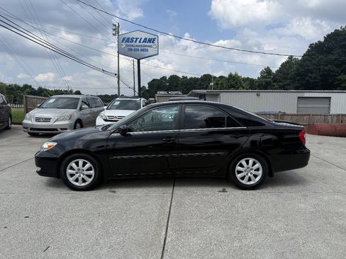 Used 2004 Toyota Camry LE FWD image 4