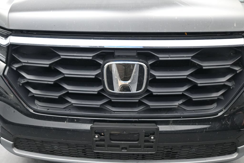 Used 2025 Honda Pilot EX-L image 39