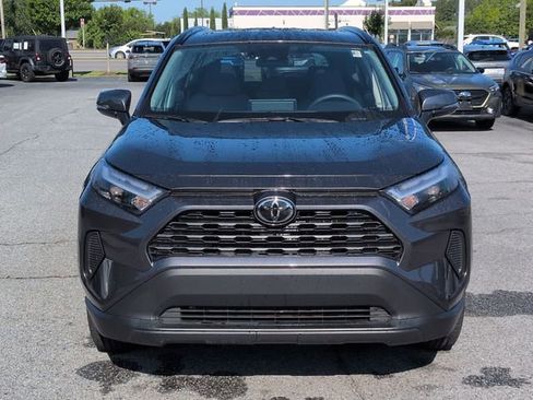 Used 2025 Toyota RAV4 XLE w/ Convenience Package FWD image 8