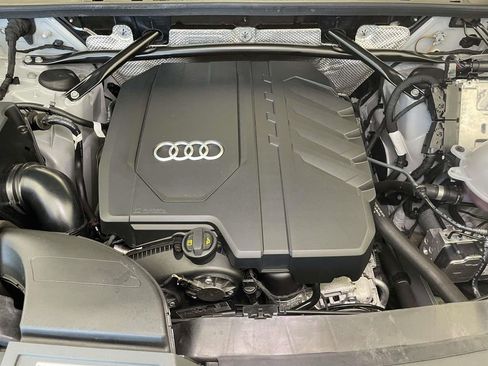 Certified 2023 Audi Q5 2.0T Premium w/ Convenience Package AWD/4WD image 24