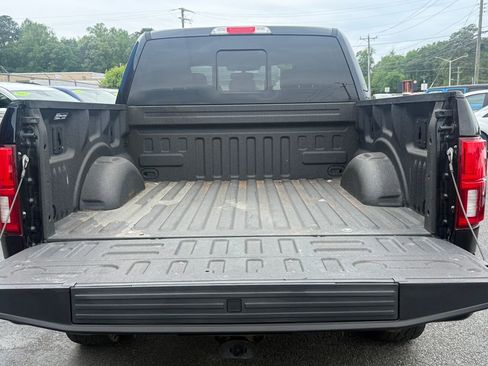 Used 2018 Ford F150 Platinum w/ Equipment Group 701A Luxury AWD/4WD image 19