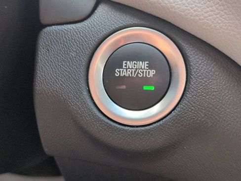 Used 2024 Chevrolet Equinox LS w/ Midnight Edition AWD/4WD image 19