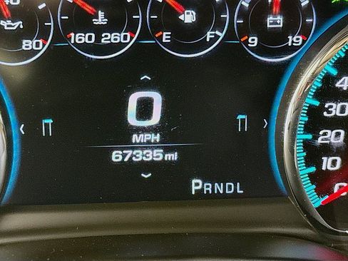 Used 2019 Chevrolet Tahoe Premier w/ Premier Plus Edition AWD/4WD image 16