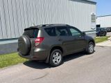 Used 2011 Toyota RAV4 4WD image 5