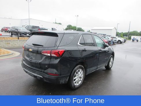 Used 2024 Chevrolet Equinox LT FWD image 3