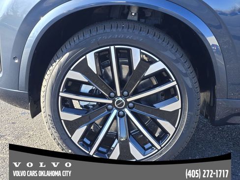 New 2026 Volvo XC90 B6 Plus w/ Protection Package Premier image 11