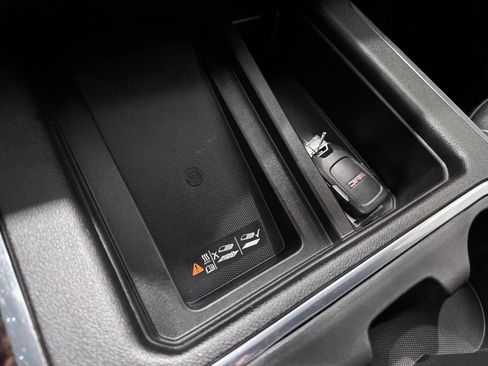 Certified 2022 GMC Sierra 2500 Denali w/ Denali Ultimate Package image 24