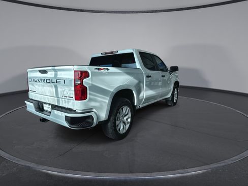 New 2026 Chevrolet Silverado 1500 Custom w/ LPO, Dark Essentials Package AWD/4WD image 7