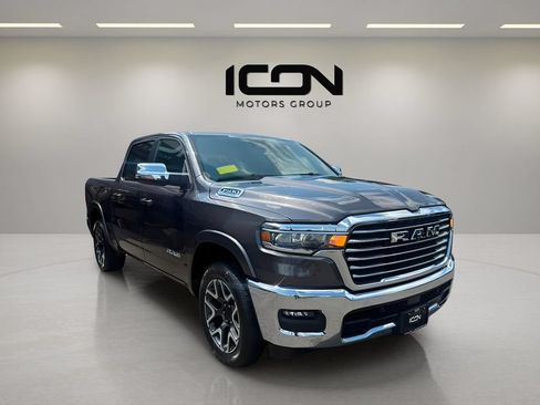 Used 2026 RAM 1500 Laramie AWD/4WD image 7
