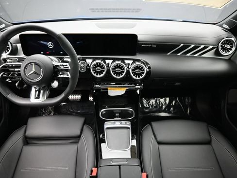 Used 2025 Mercedes-Benz CLA 35 AMG 4MATIC image 25