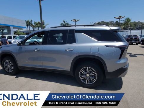 Certified 2024 Chevrolet Traverse LT AWD/4WD image 6