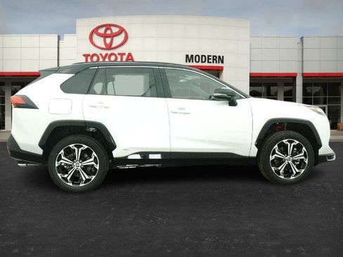 New 2025 Toyota RAV4 XSE image 26
