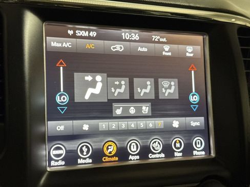 Used 2018 Jeep Grand Cherokee Summit AWD/4WD image 17