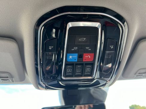 Certified 2021 Jeep Grand Cherokee L Summit w/ Advanced Protech Group IV AWD/4WD image 73