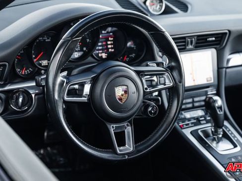 Used 2017 Porsche 911 Carrera image 6