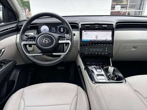 Certified 2024 Hyundai Tucson Limited AWD/4WD image 13