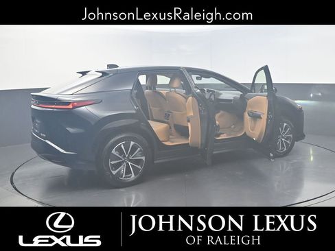 Certified 2024 Lexus RZ 300e Premium w/ Accessory Package (Z1) image 24