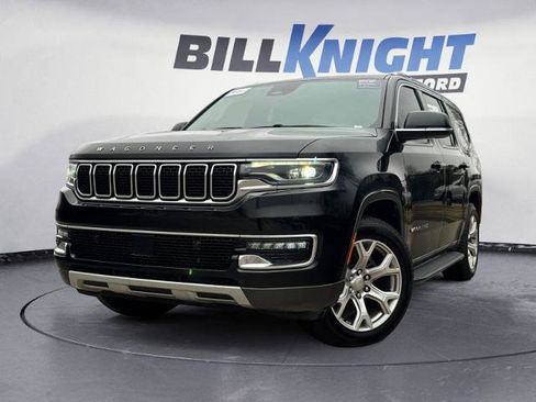 Used 2022 Jeep Wagoneer Series II image 1