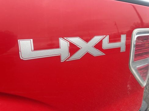 Used 2011 Ford F150 XLT w/ XLT Convenience Pkg image 12