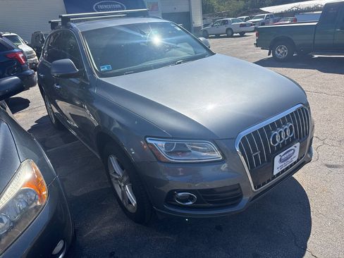 Used 2016 Audi Q5 2.0T Premium Plus w/ Technology Package AWD/4WD image 3