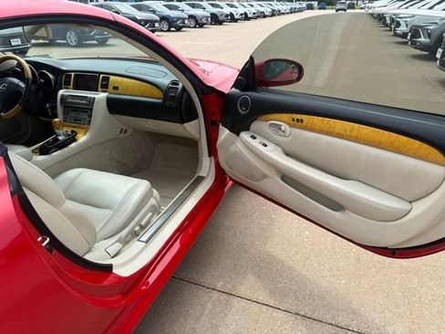 Used 2003 Lexus SC 430 Convertible RWD image 40