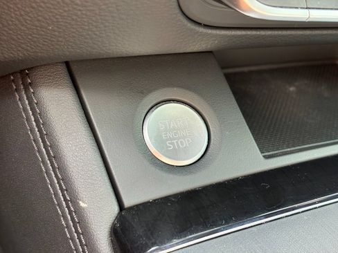 Used 2020 Audi Q5 2.0T Premium Plus AWD/4WD image 16
