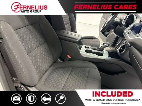 Used 2021 Chevrolet Blazer LT AWD/4WD image 30