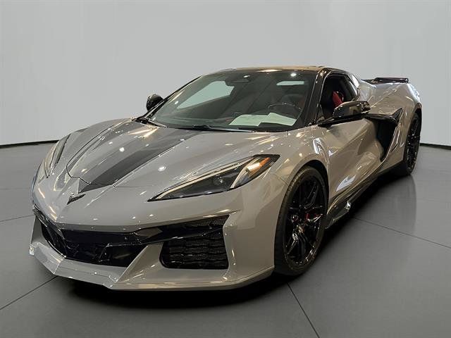 Used 2024 Chevrolet Corvette Z06 RWD image 1