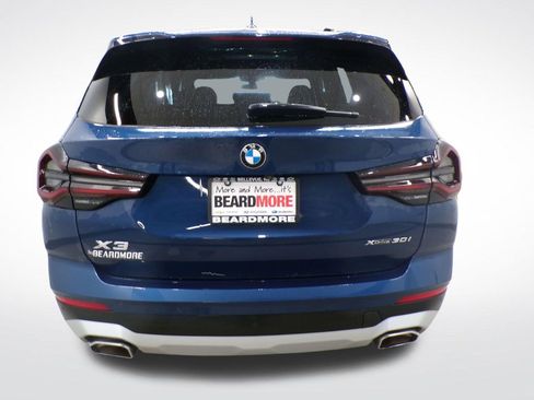 Used 2024 BMW X3 xDrive30i w/ Premium Package AWD/4WD image 3