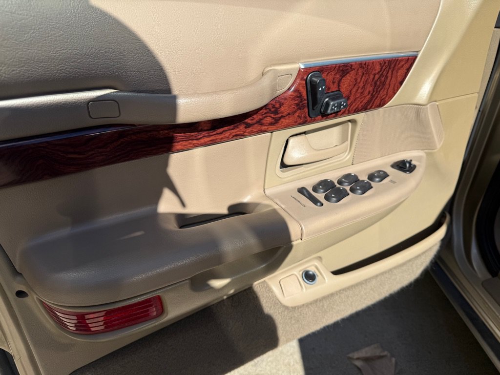 Used 2000 Mercury Grand Marquis LS RWD image 11