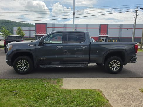 Used 2021 GMC Sierra 1500 AT4 w/ AT4 Value Package AWD/4WD image 7