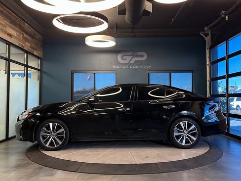 Used 2020 Nissan Maxima 3.5 SV w/ Floor Mat Group image 6