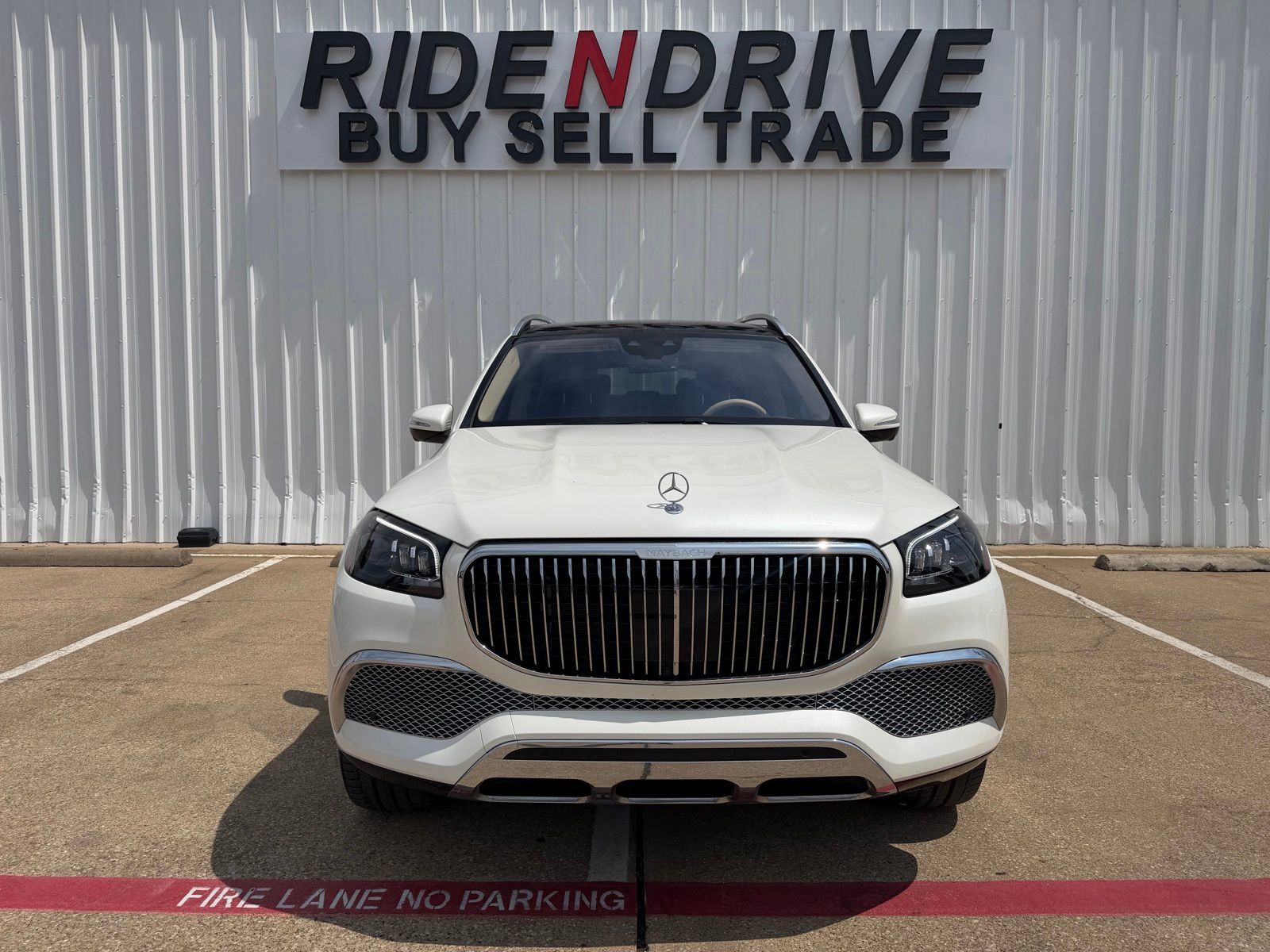 Used 2023 Mercedes-Benz Maybach GLS 600 4MATIC image 10