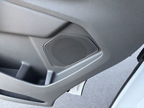 New 2026 Ford Transit 250 148 High Roof RWD image 19