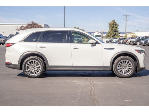 Used 2025 MAZDA CX-90 3.3 Turbo w/ Preferred Package AWD/4WD image 2
