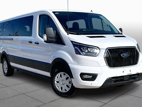 Used 2023 Ford Transit 350 XLT image 2