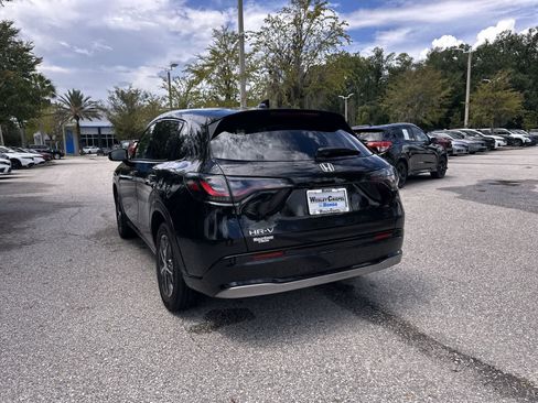 Used 2025 Honda HR-V EX-L image 4