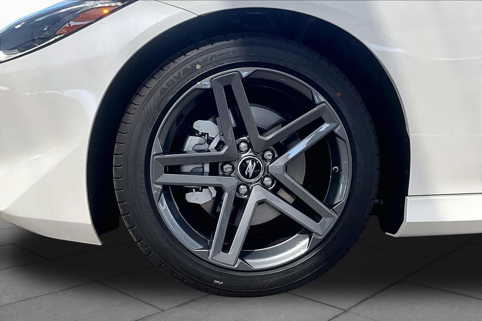 New 2027 Nissan Z Sport w/ Essentials Package (Sport) RWD image 9