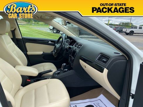Used 2017 Volkswagen Jetta SEL FWD image 13