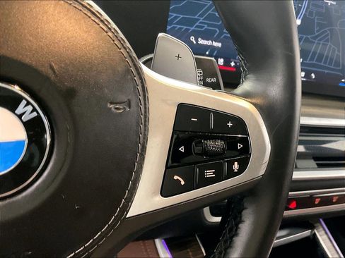 Used 2024 BMW X5 xDrive40i w/ M Sport Package image 25