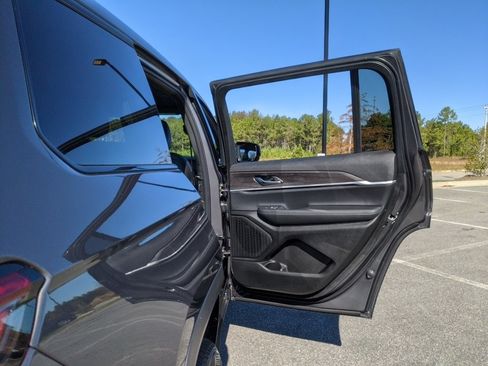 New 2025 Jeep Grand Cherokee L Limited w/ Black Appearance Package image 62