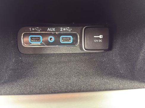 Used 2020 Jeep Grand Cherokee Limited w/ Premium Lighting Group AWD/4WD image 30