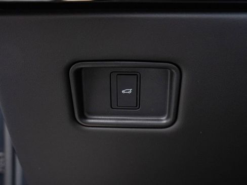 New 2026 Land Rover Range Rover Sport SE AWD/4WD image 41