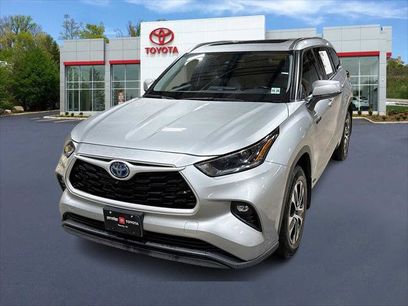 Certified 2021 Toyota Highlander XLE
