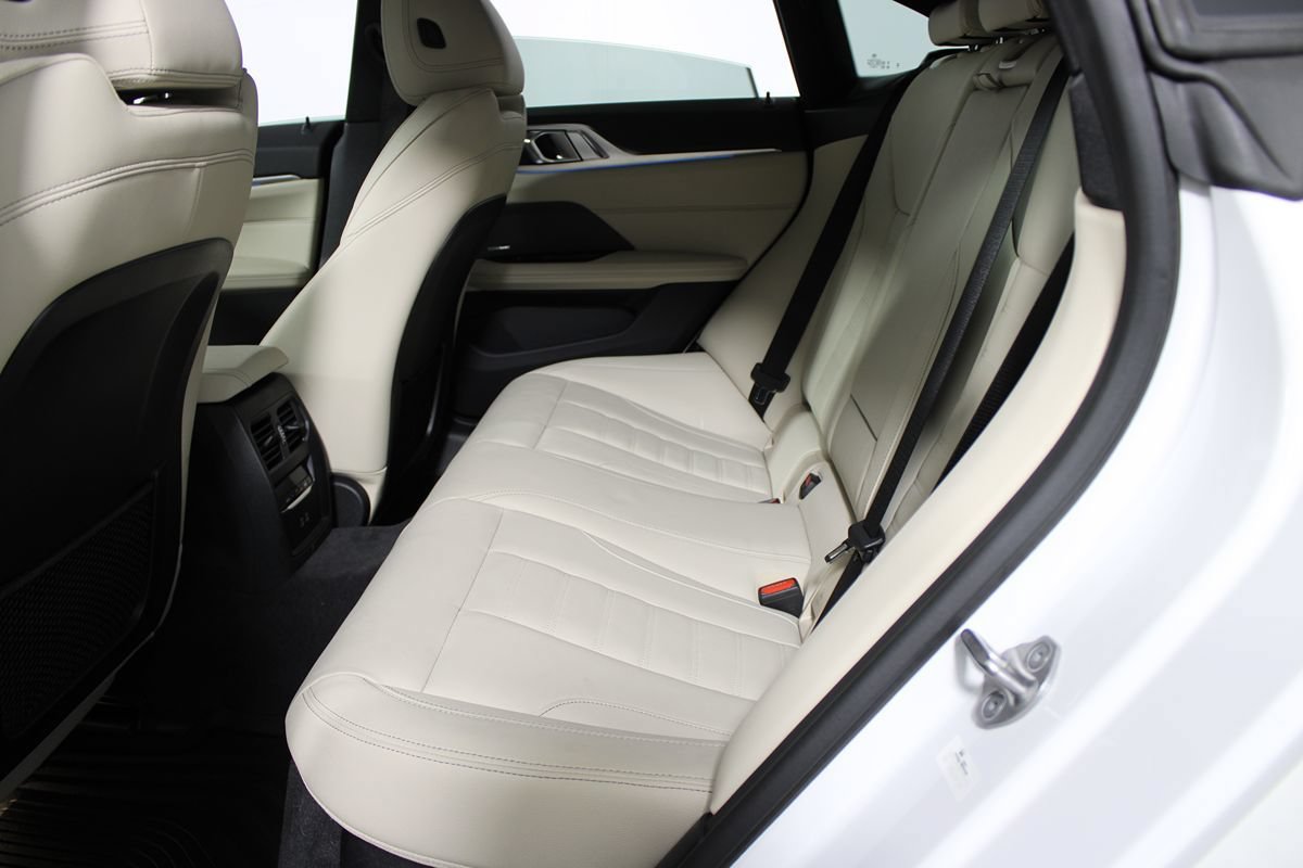 Used 2024 BMW i4 eDrive40 w/ M Sport Package RWD image 23